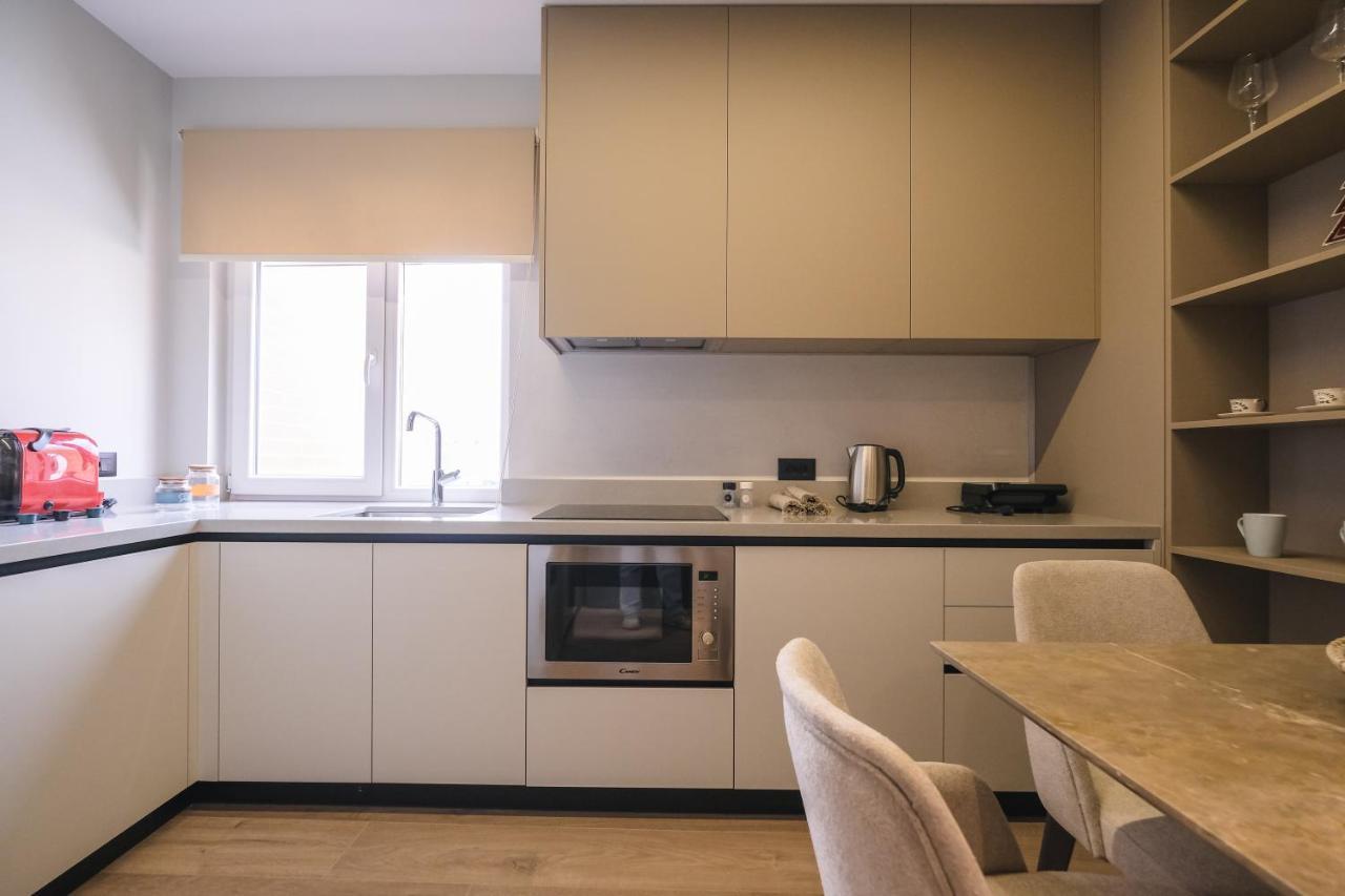 Two Steps Apartments Tirana Exterior foto